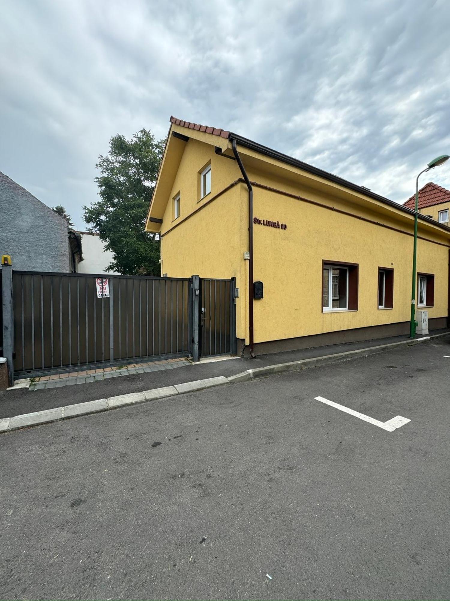 Apartamente De Inchiriat Lucky House 布拉索夫 外观 照片
