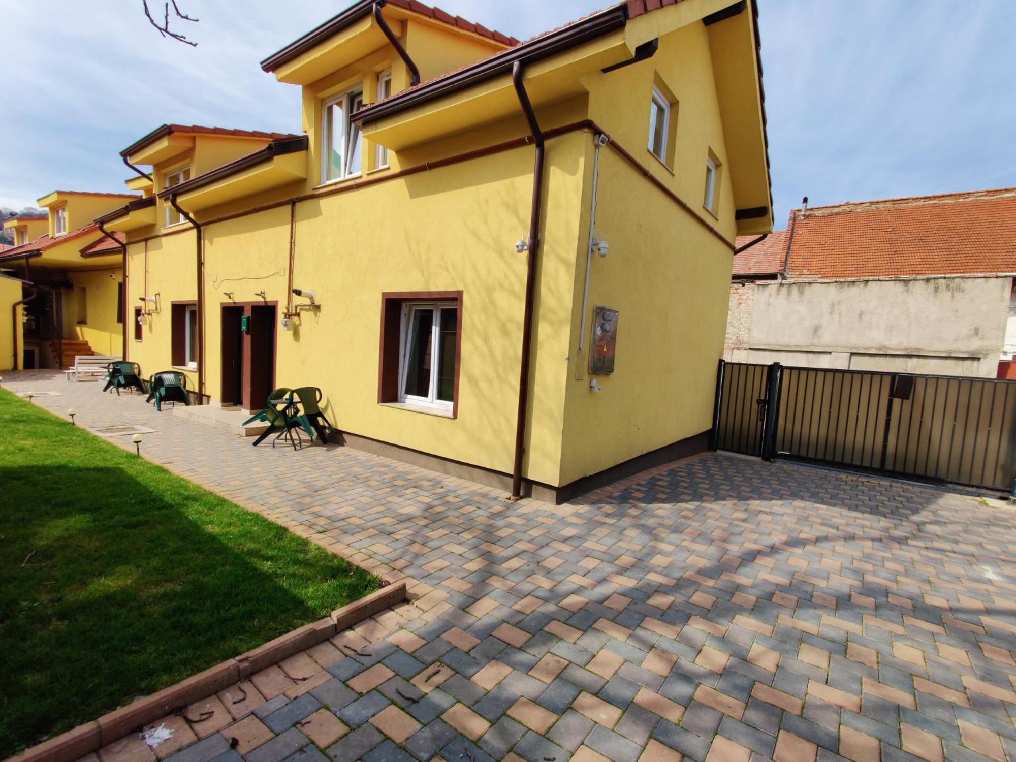 Apartamente De Inchiriat Lucky House 布拉索夫 外观 照片